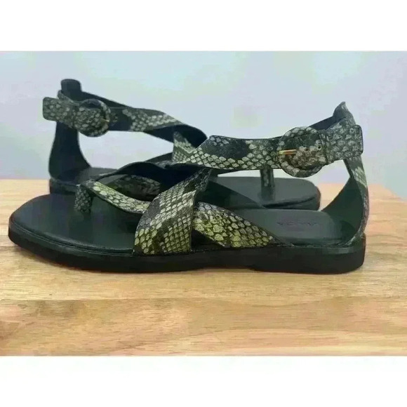 Vince Morris Strappy Leather Snake Skin Pattern Flat Sandals Militaire Color 9.5 - Picture 3 of 9